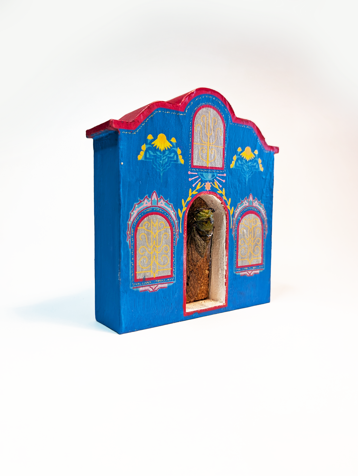 Cicada Altar